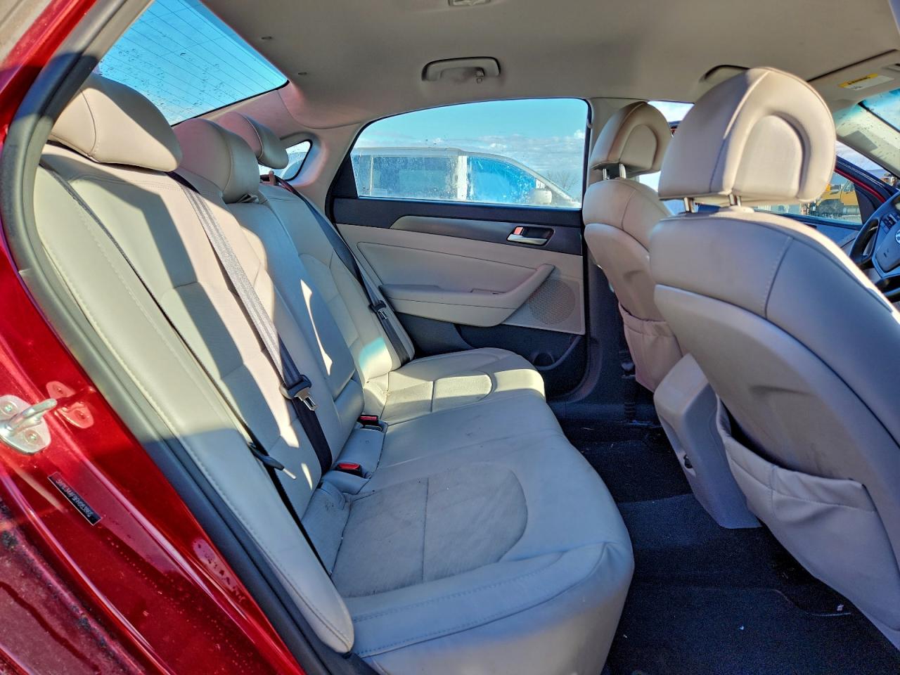 2015 HYUNDAI SONATA SPORT photo 19