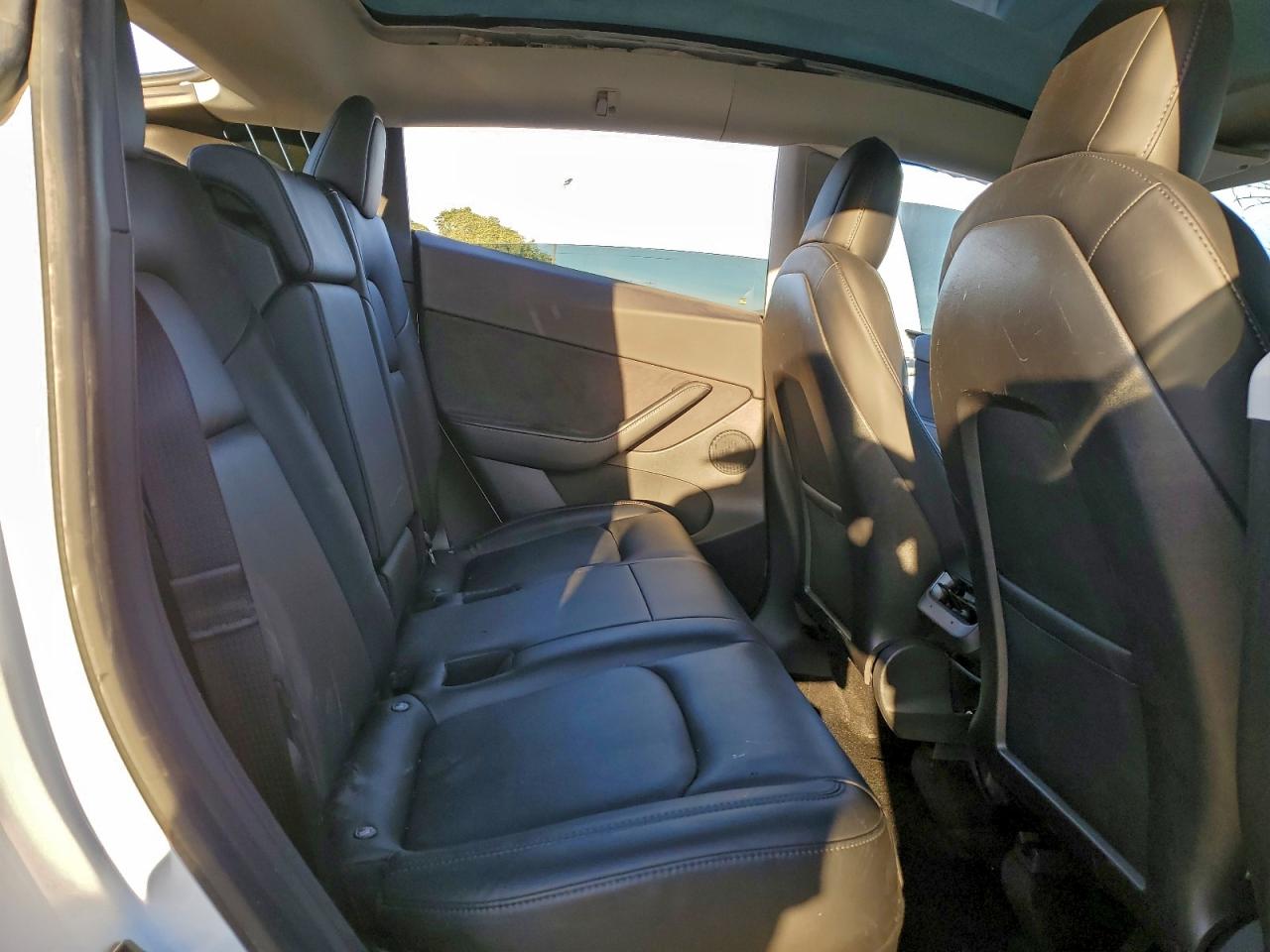 2021 TESLA MODEL Y photo 19