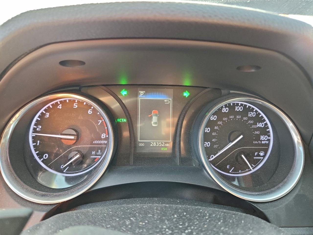 2018 TOYOTA CAMRY L photo 9
