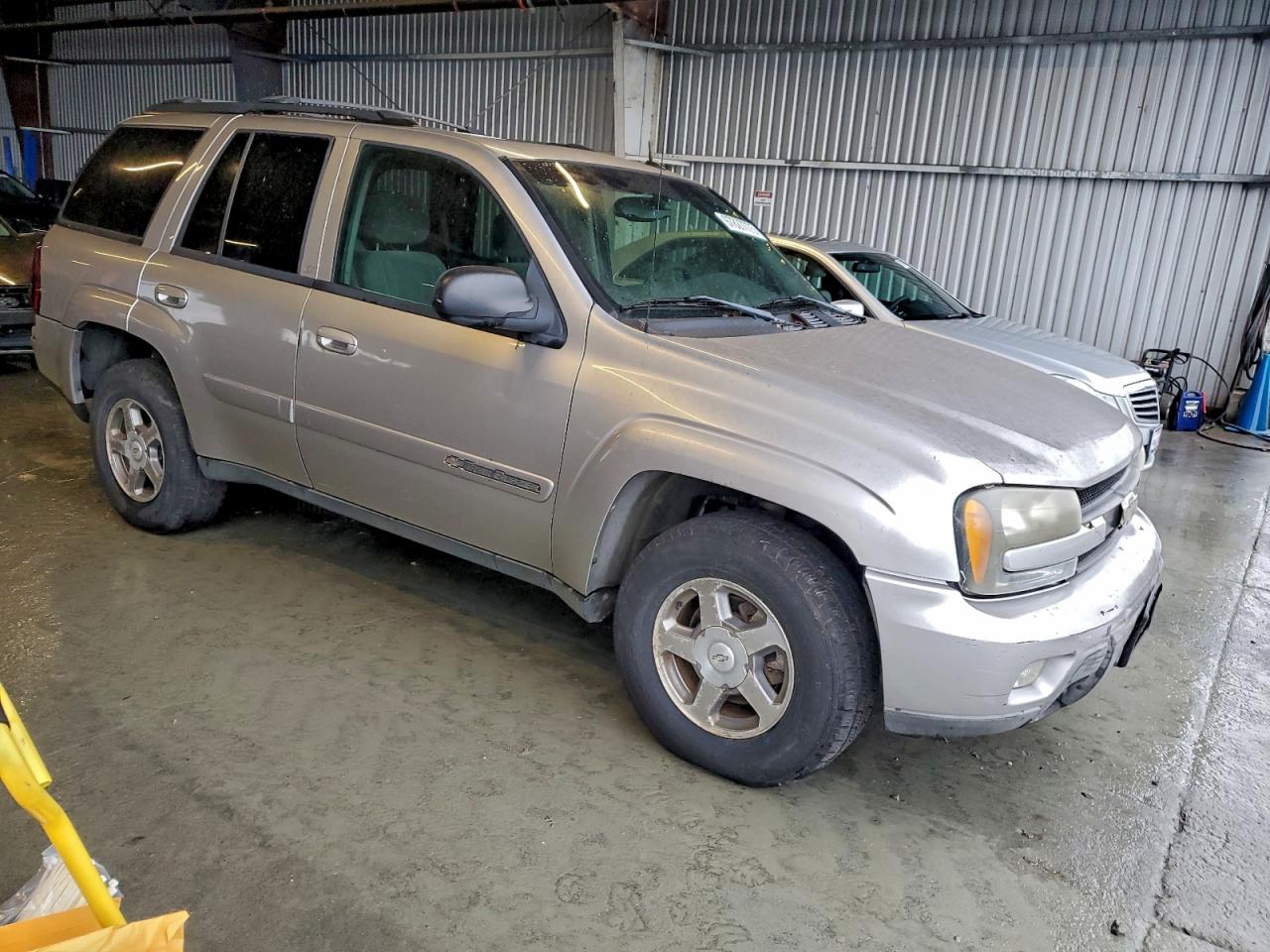 2004 CHEVROLET TRAILBLAZER LS photo 4