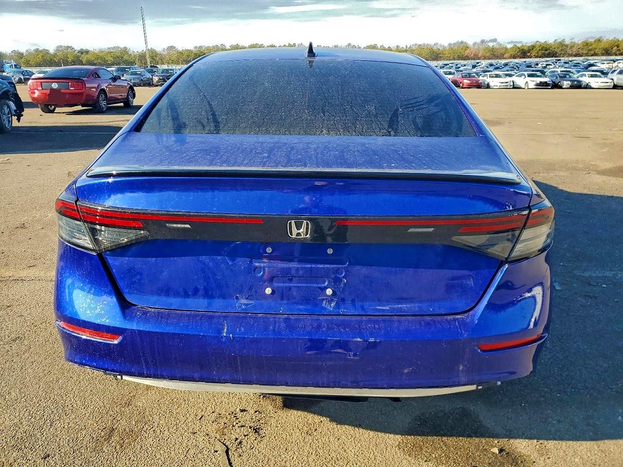 2025 HONDA ACCORD HYBRID SPORT photo 11