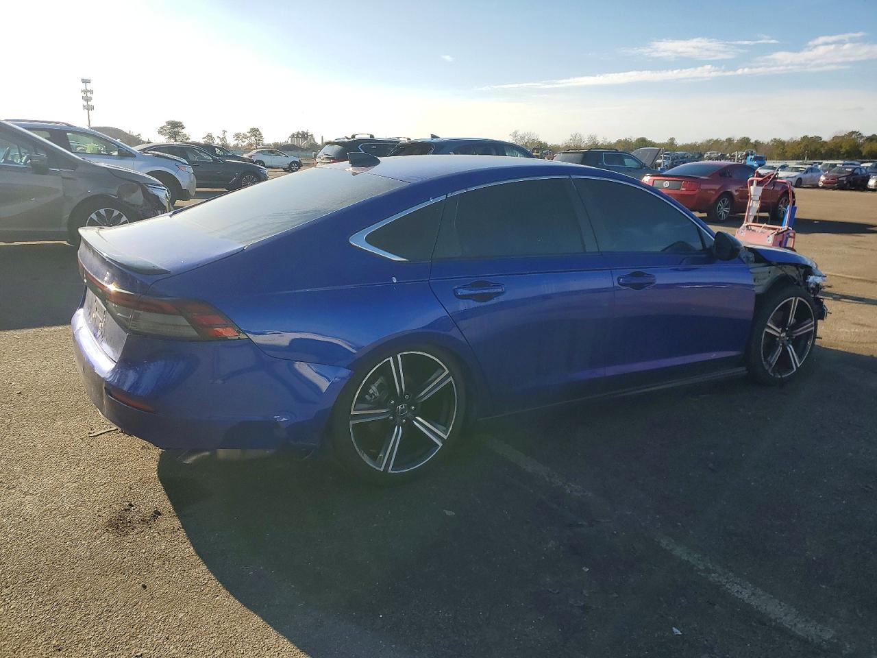 2025 HONDA ACCORD HYBRID SPORT photo 5
