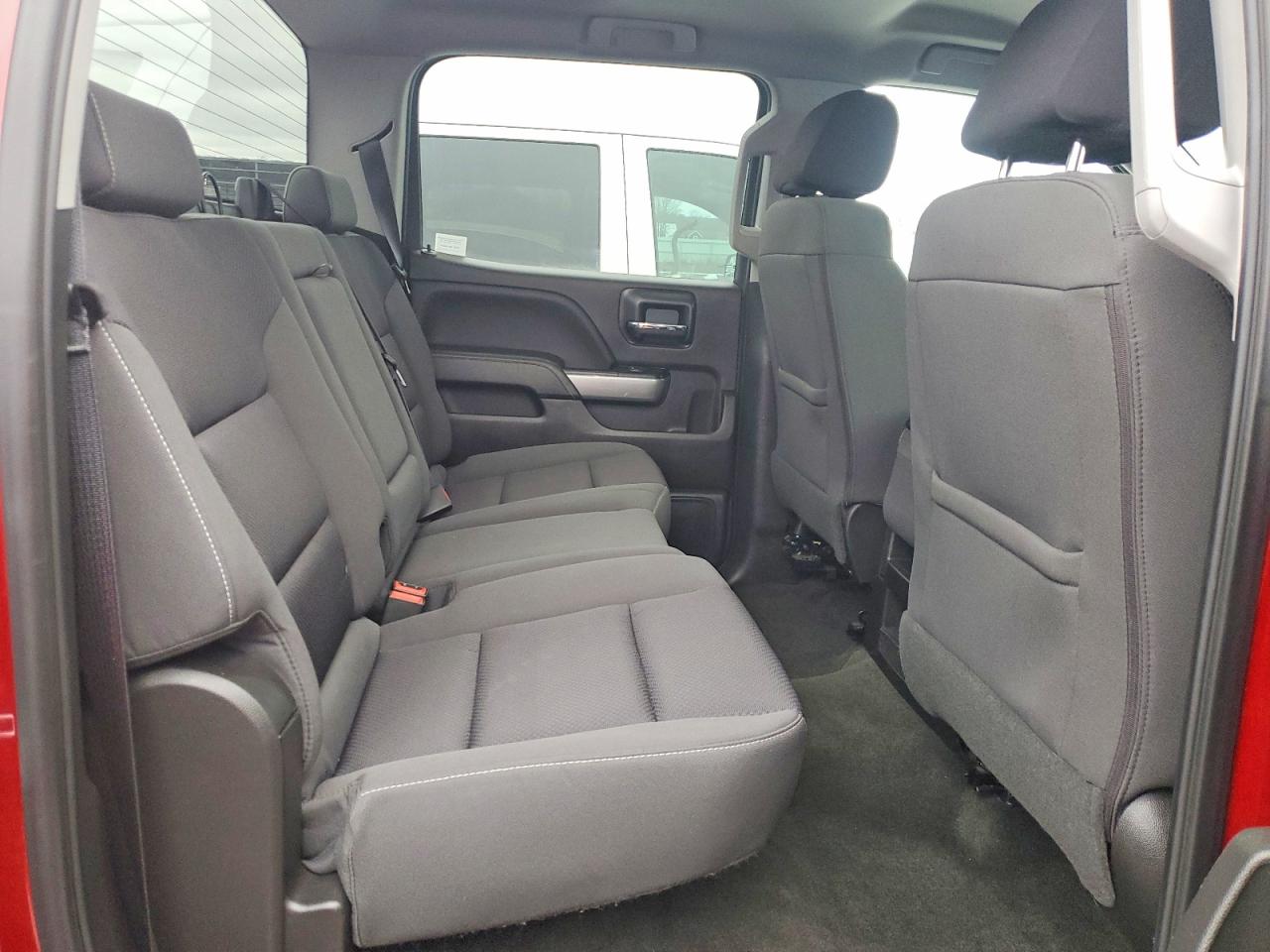 2018 CHEVROLET SILVERADO K1500 LT photo 10