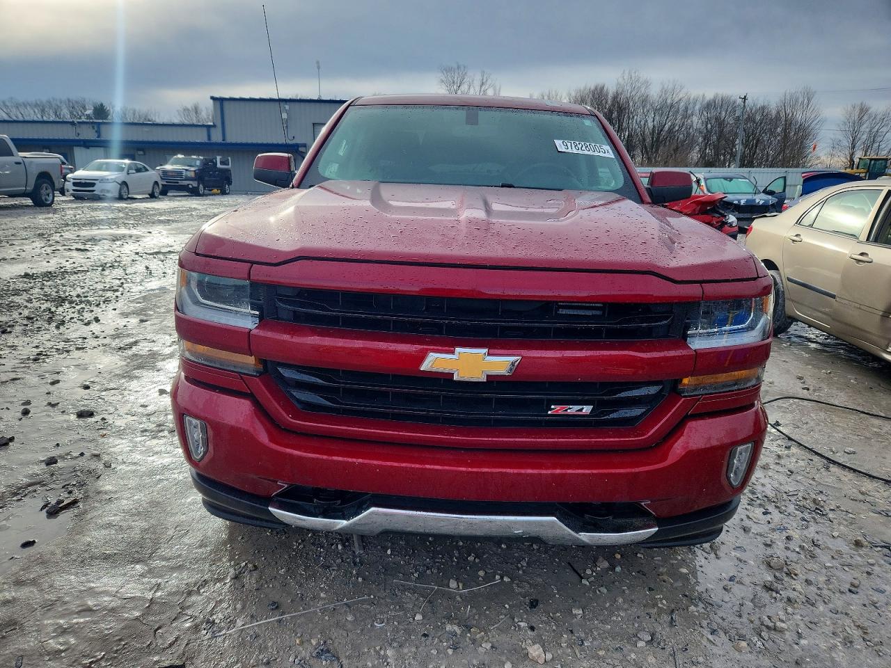 2018 CHEVROLET SILVERADO K1500 LT photo 5