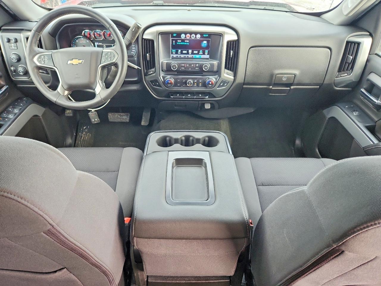 2018 CHEVROLET SILVERADO K1500 LT photo 8