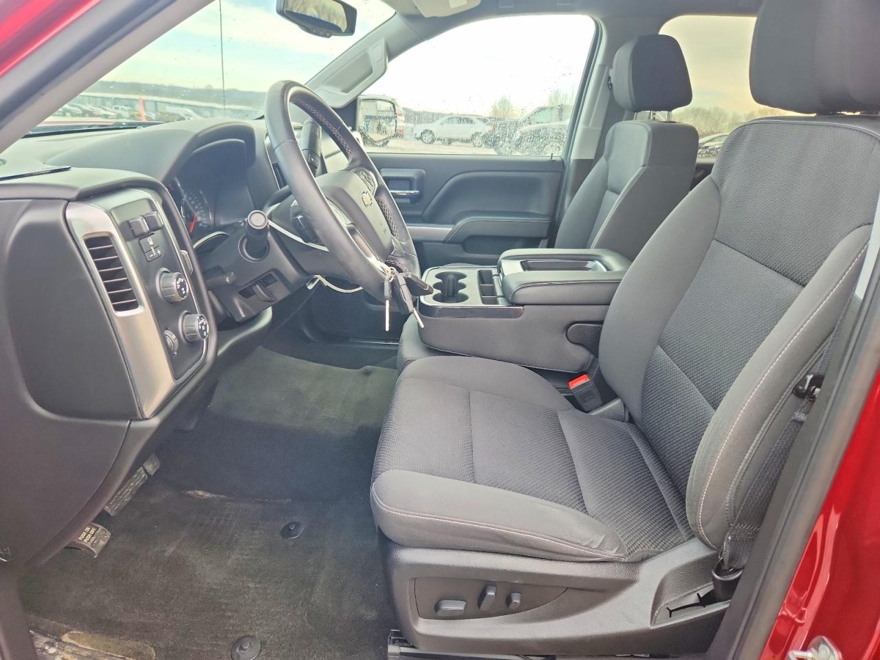 2018 CHEVROLET SILVERADO K1500 LT photo 7
