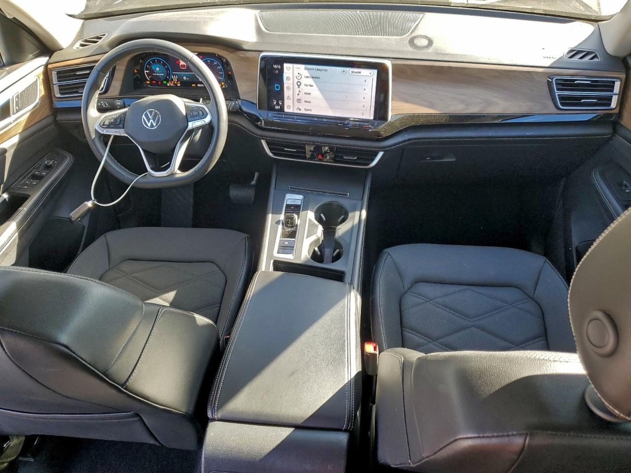 2024 VOLKSWAGEN ATLAS SE photo 8