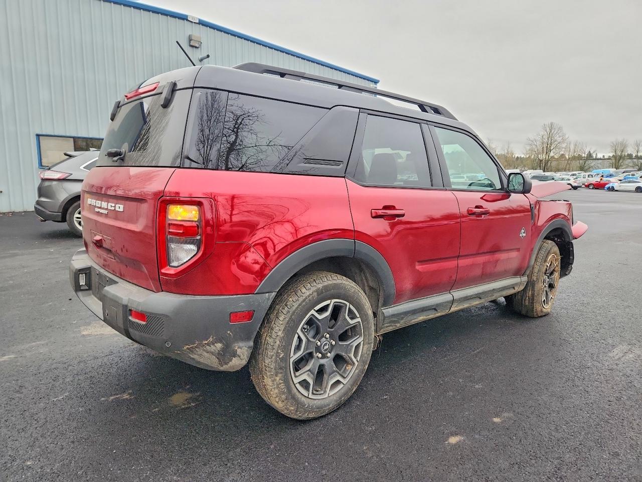 2025 FORD BRONCO SPORT OUTER BANKS photo 3