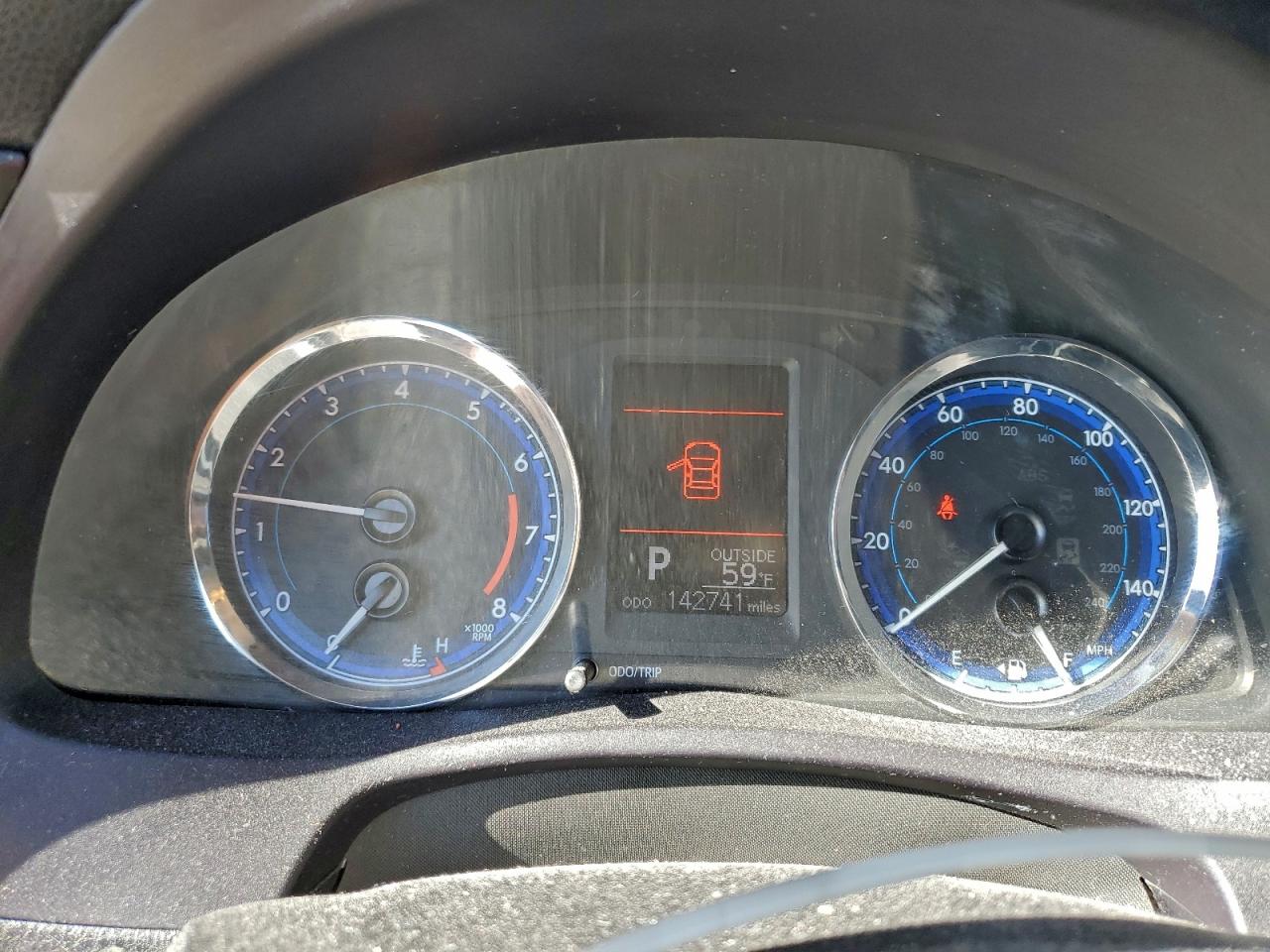 2018 TOYOTA COROLLA L photo 9