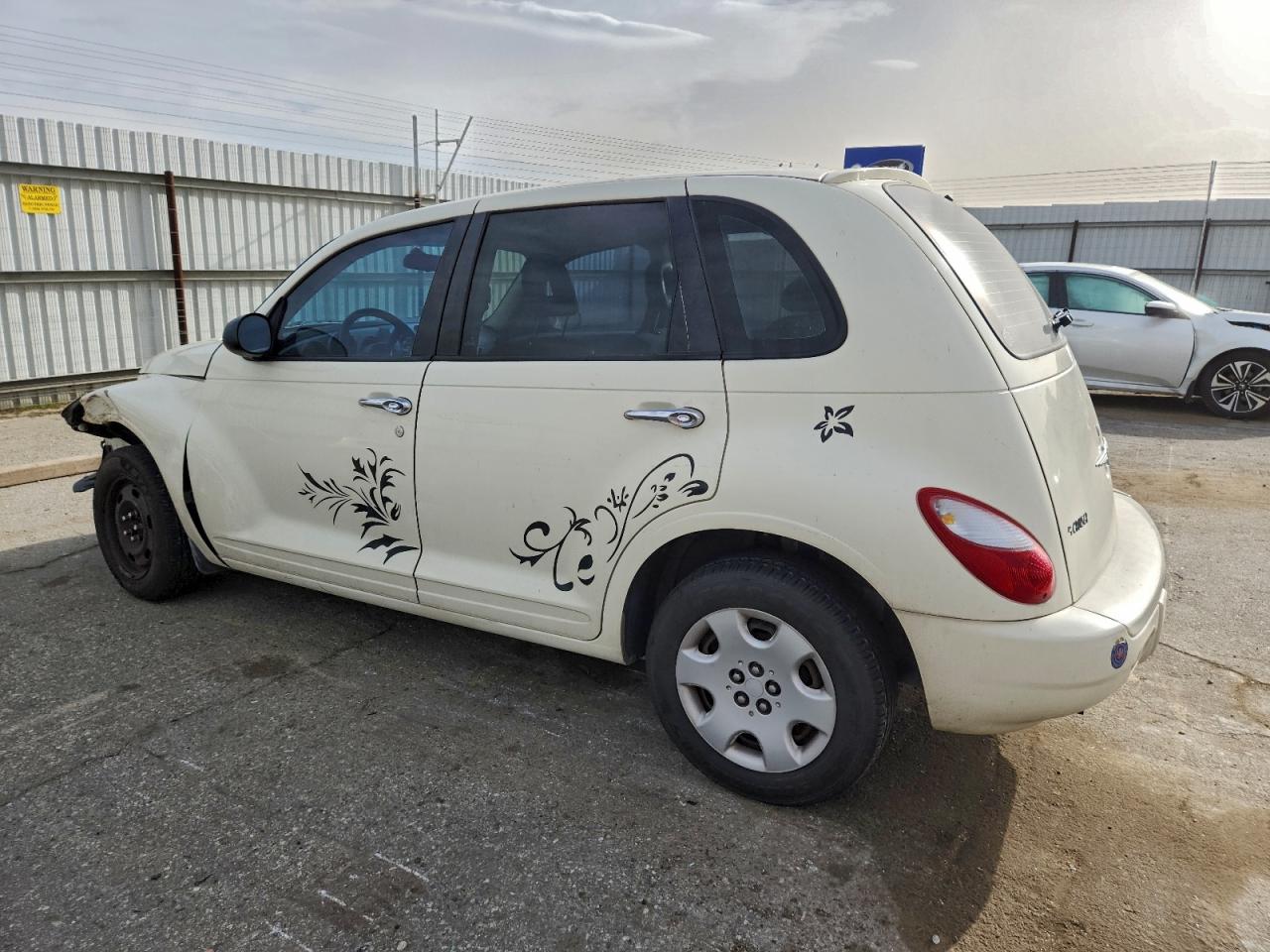 2008 CHRYSLER PT CRUISER photo 2
