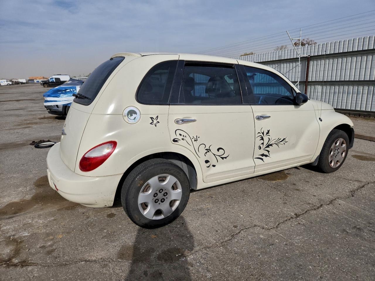 2008 CHRYSLER PT CRUISER photo 3