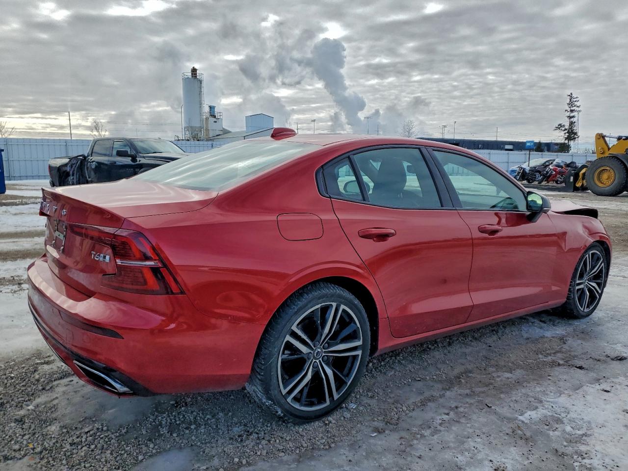 2019 VOLVO S60 T6 R-DESIGN photo 3