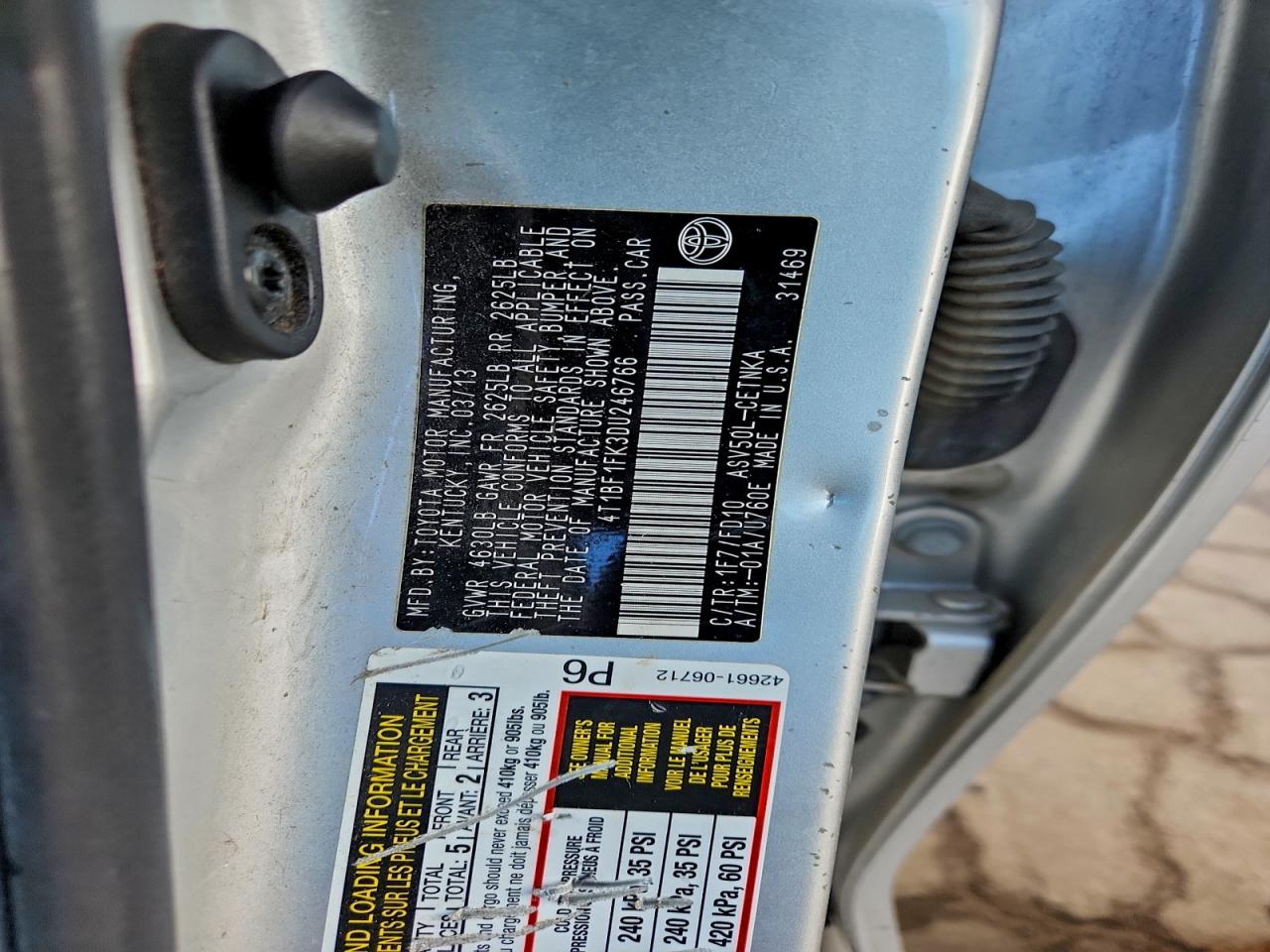 2013 TOYOTA CAMRY L photo 12