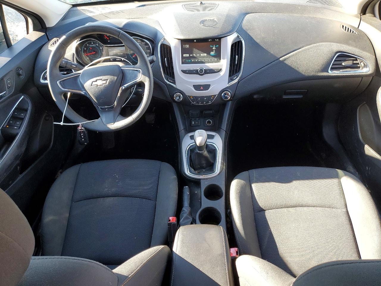 2016 CHEVROLET CRUZE LS photo 8