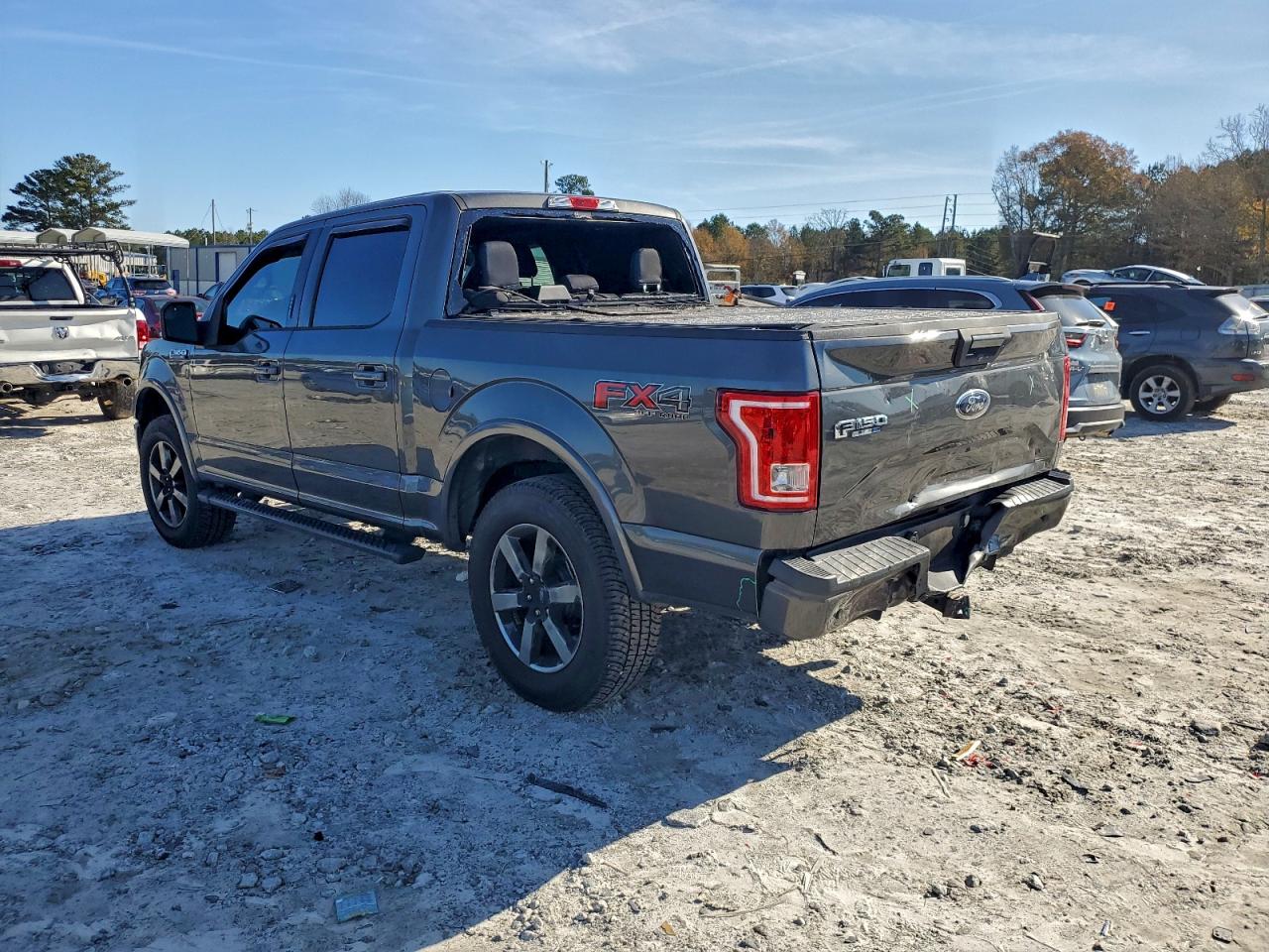 2016 FORD F150 SUPERCREW photo 2