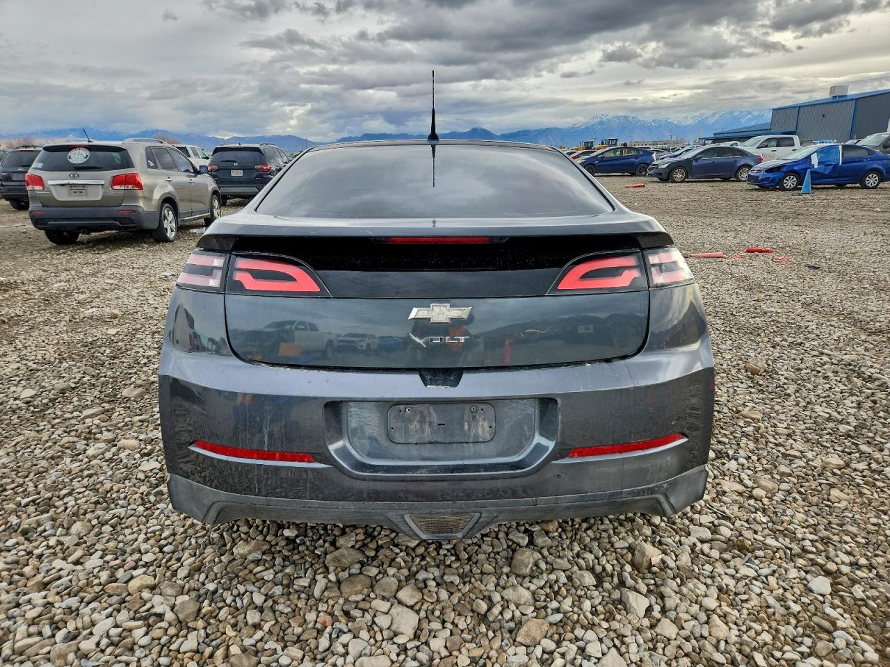 2013 CHEVROLET VOLT photo 11