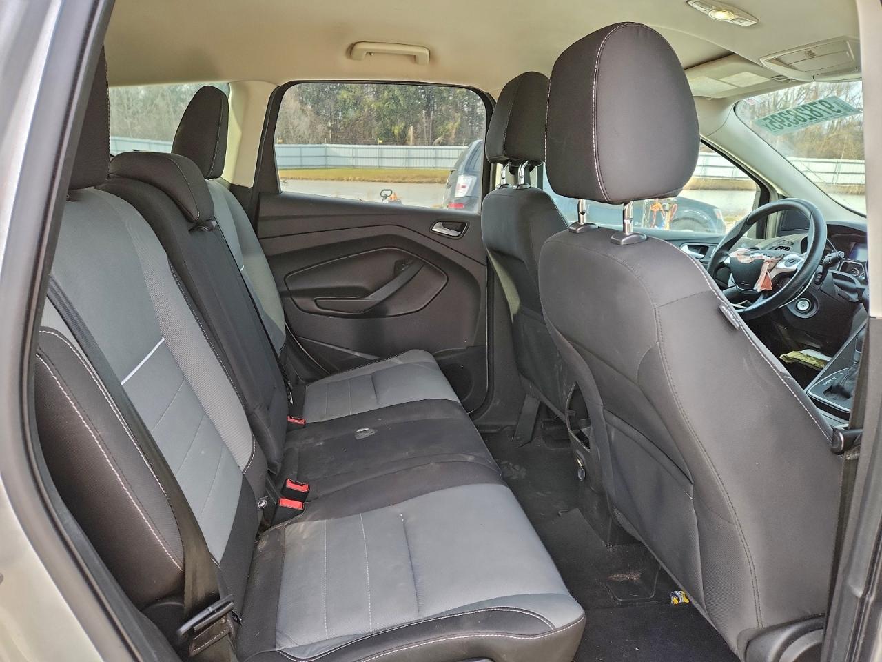 2014 FORD ESCAPE SE photo 31