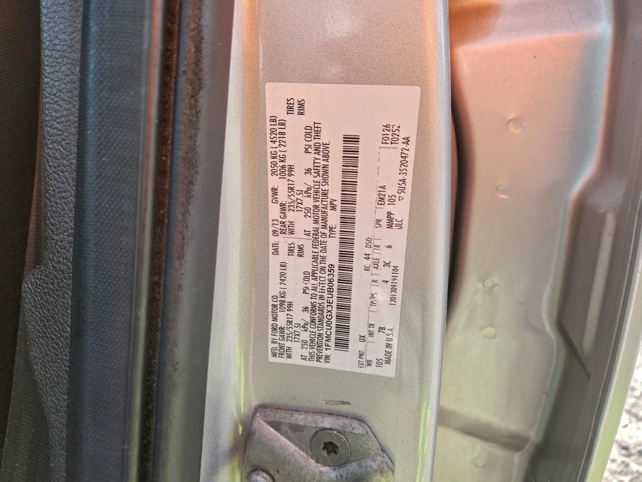 2014 FORD ESCAPE SE photo 40