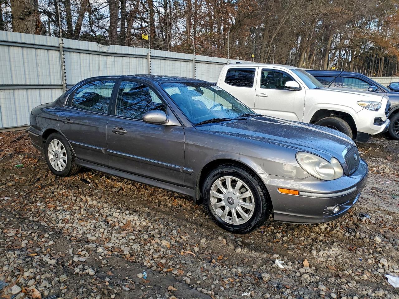 2004 HYUNDAI SONATA GLS photo 4