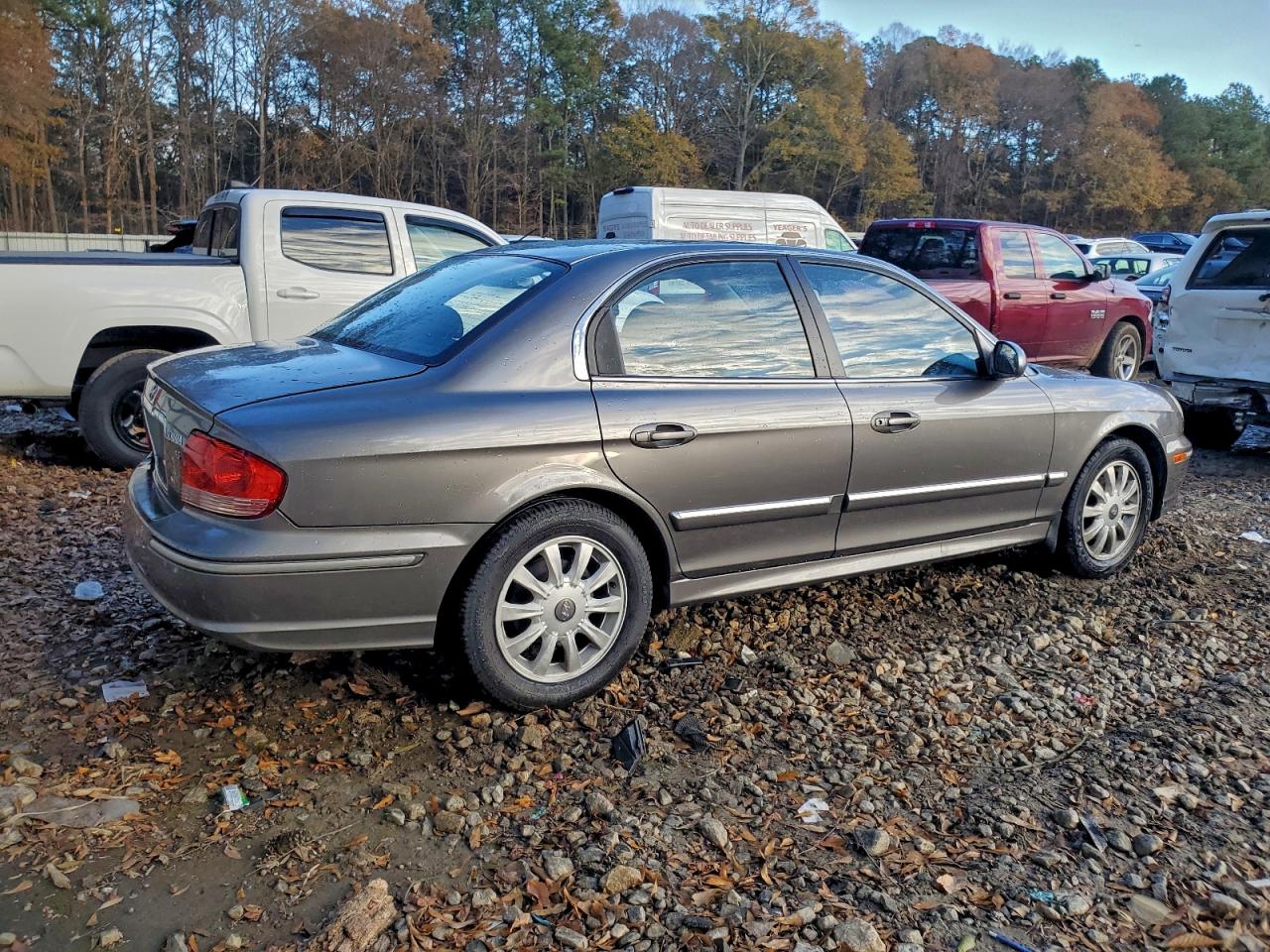 2004 HYUNDAI SONATA GLS photo 3