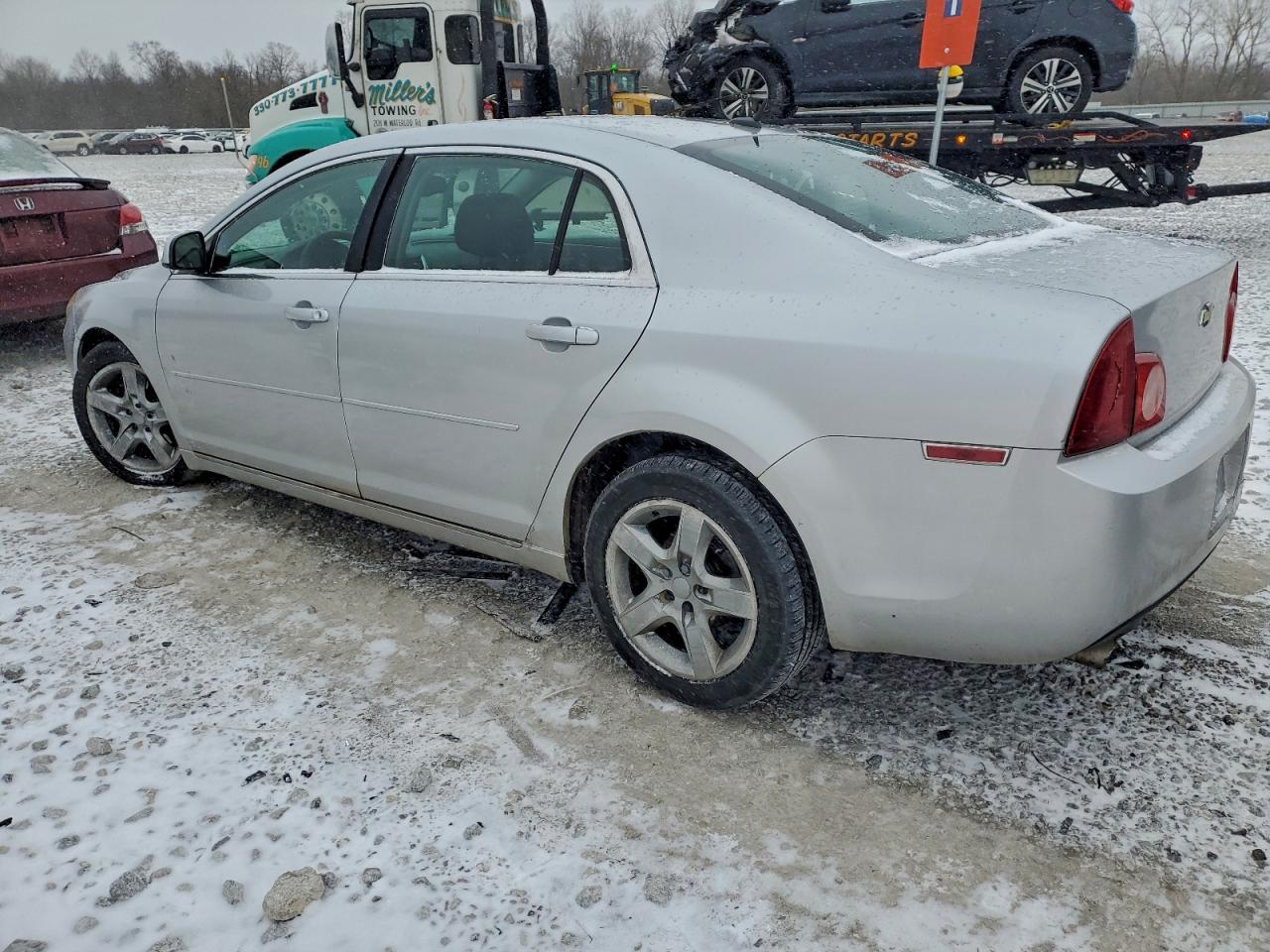 2009 CHEVROLET MALIBU 1LT photo 2