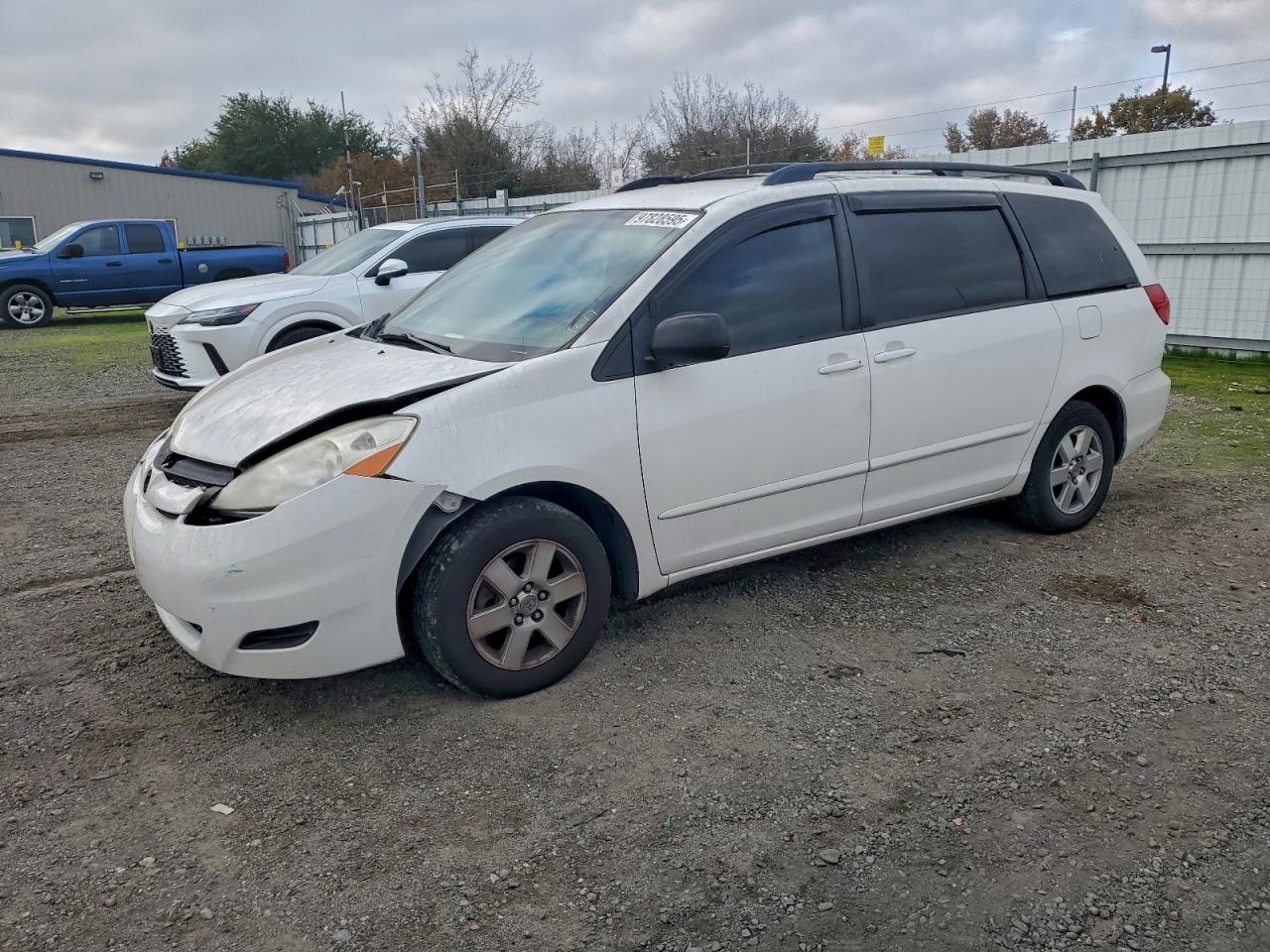 2008 TOYOTA SIENNA