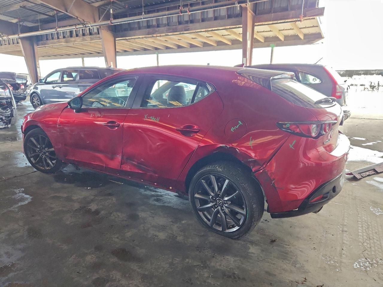 2019 MAZDA 3 PREFERRED photo 2