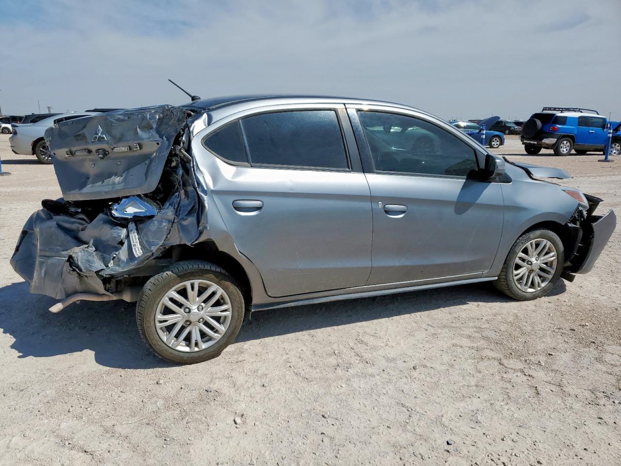 2022 MITSUBISHI MIRAGE G4 SE photo 3