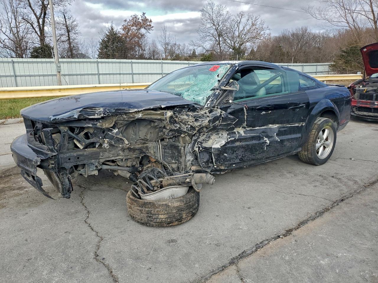 2007 FORD MUSTANG
