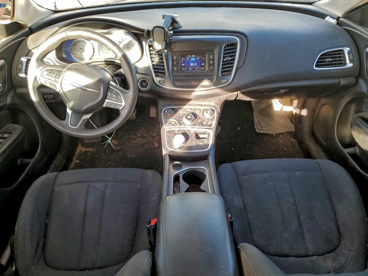 2016 CHRYSLER 200 LIMITED photo 8