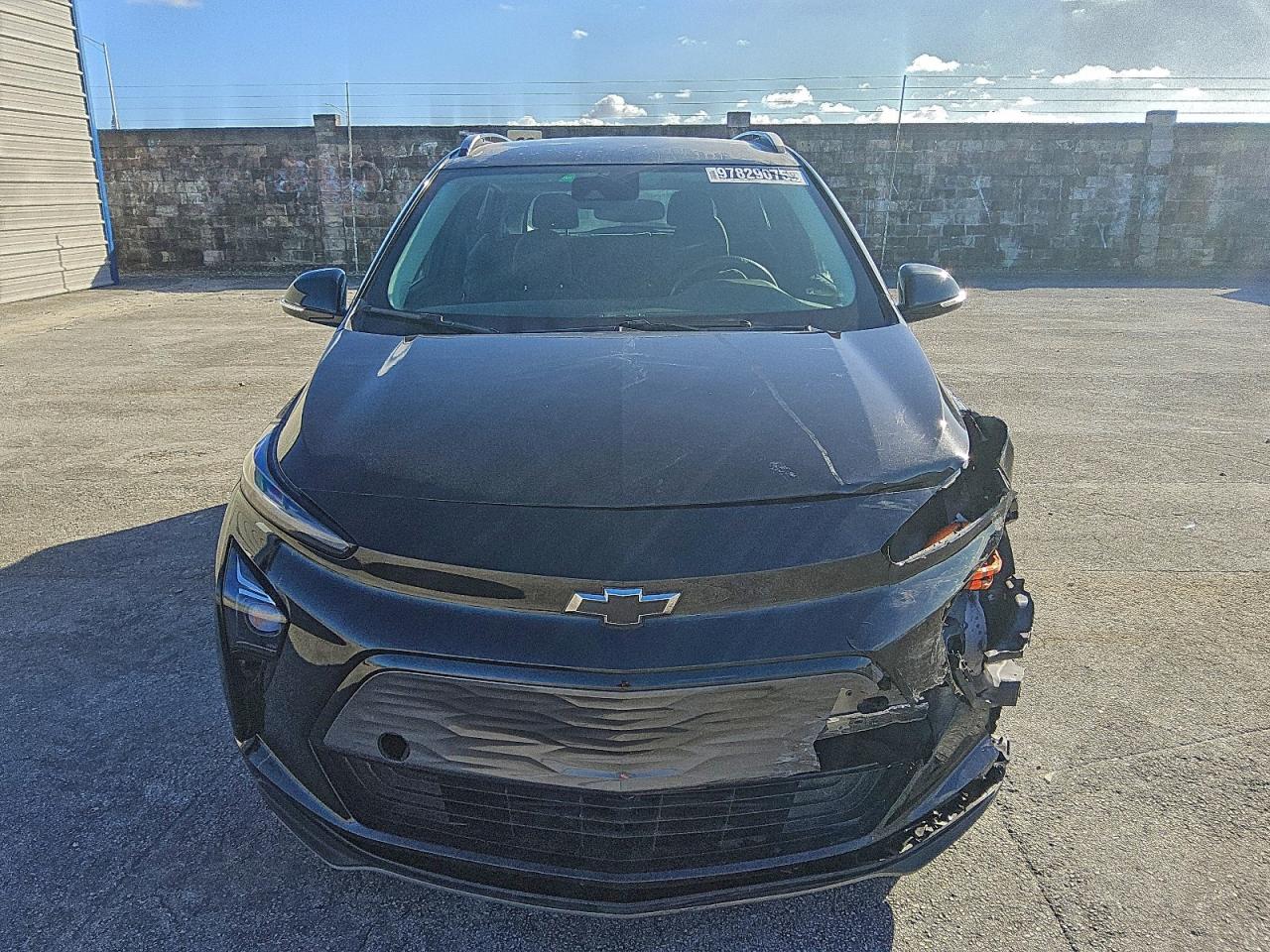 2023 CHEVROLET BOLT EUV LT photo 5