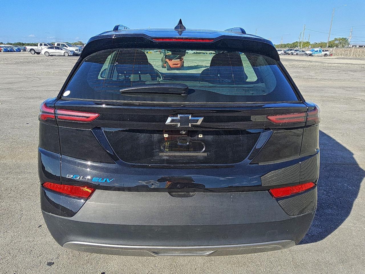 2023 CHEVROLET BOLT EUV LT photo 6