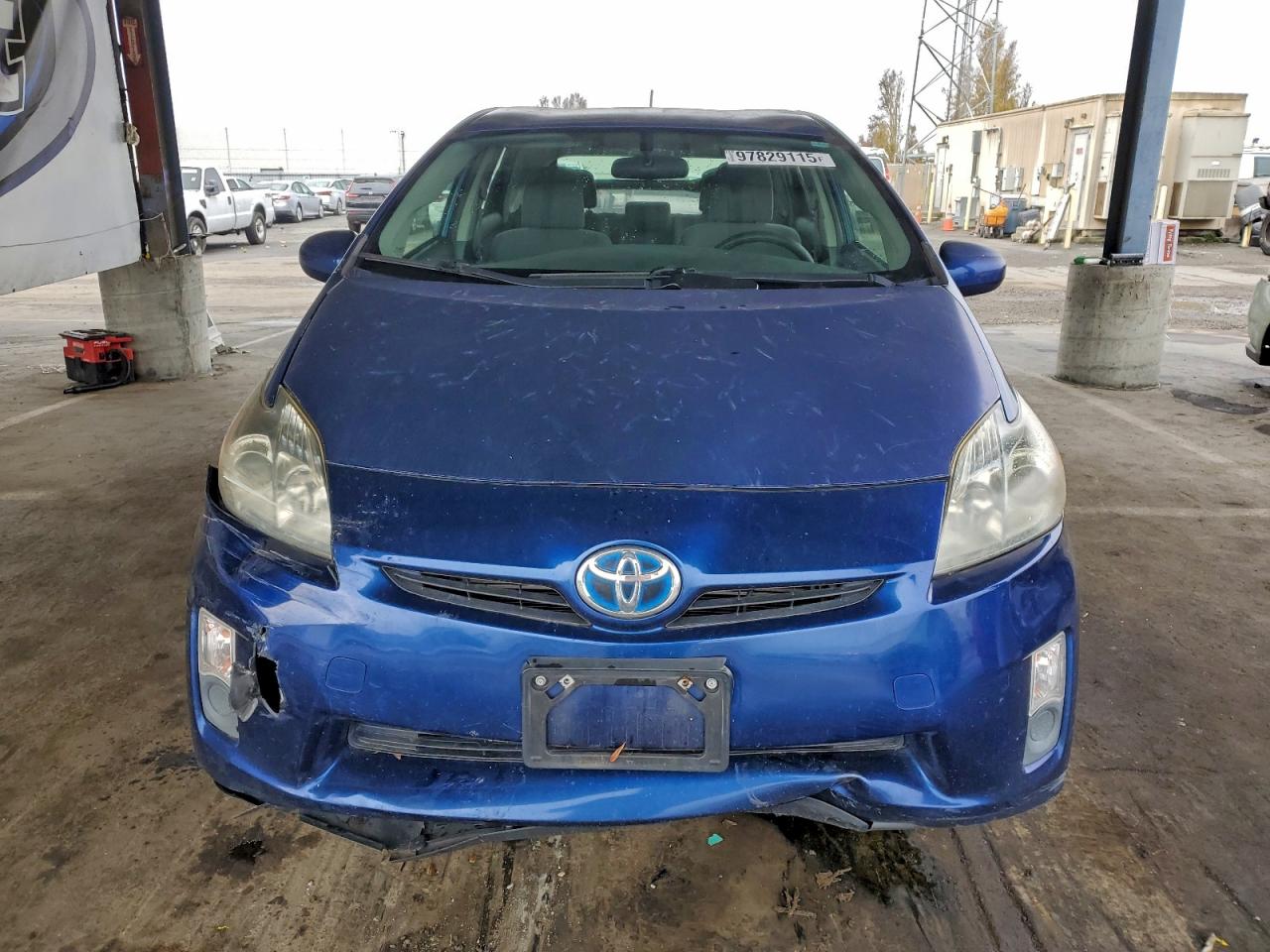 2011 TOYOTA PRIUS photo 5
