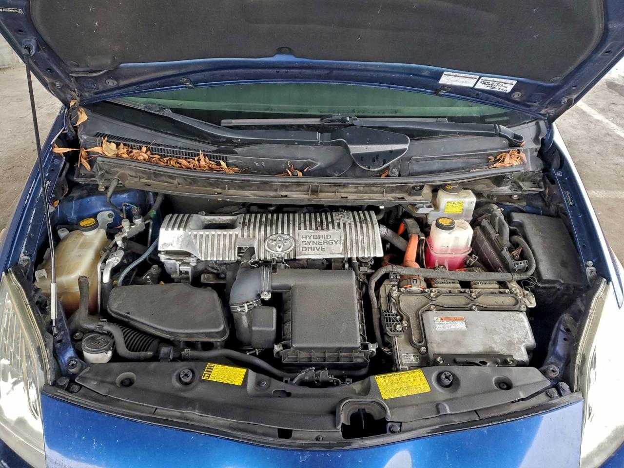2011 TOYOTA PRIUS photo 11
