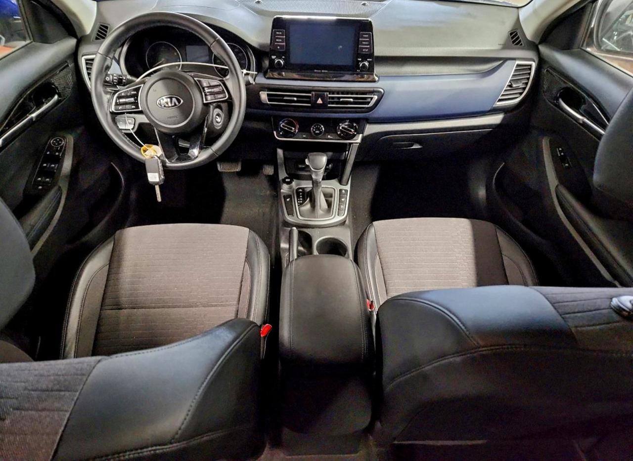 2021 KIA SELTOS S photo 8