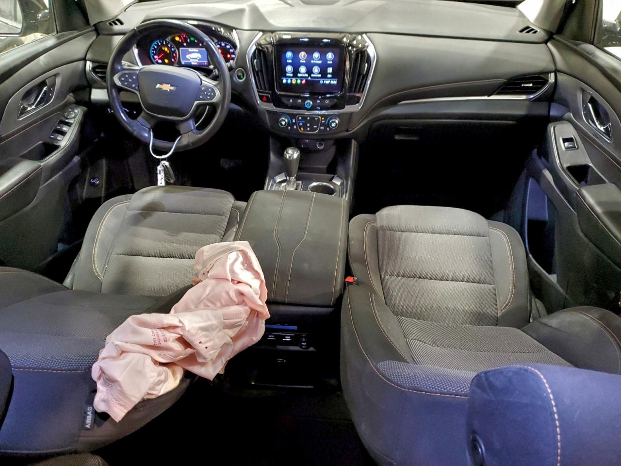 2020 CHEVROLET TRAVERSE LT photo 8