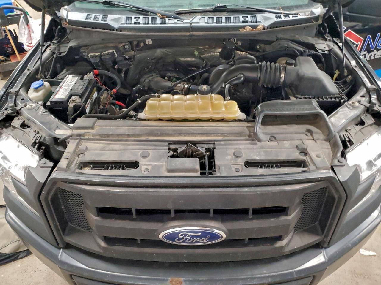 2017 FORD F150 photo 11