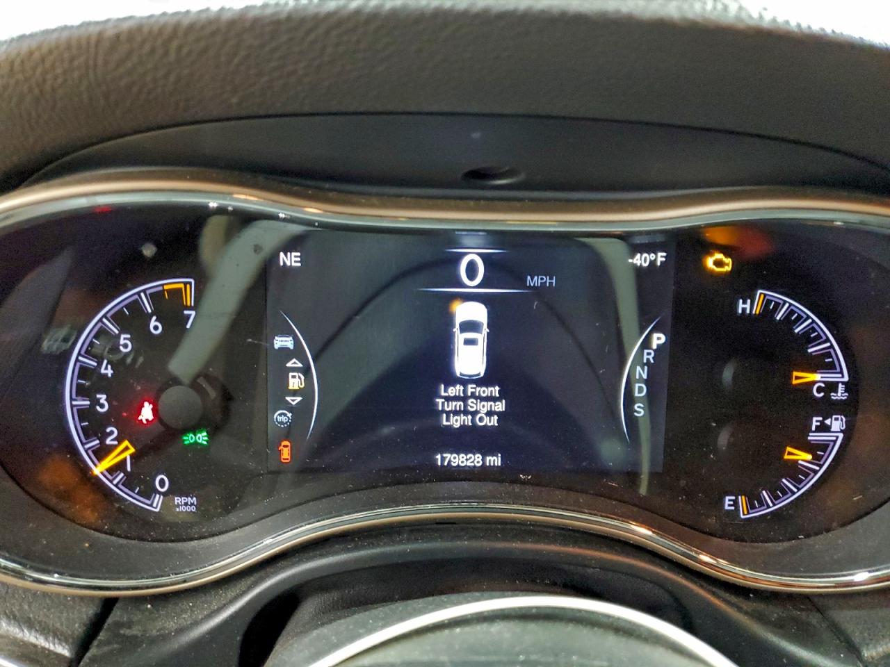 2014 JEEP GRAND CHEROKEE LAREDO photo 9