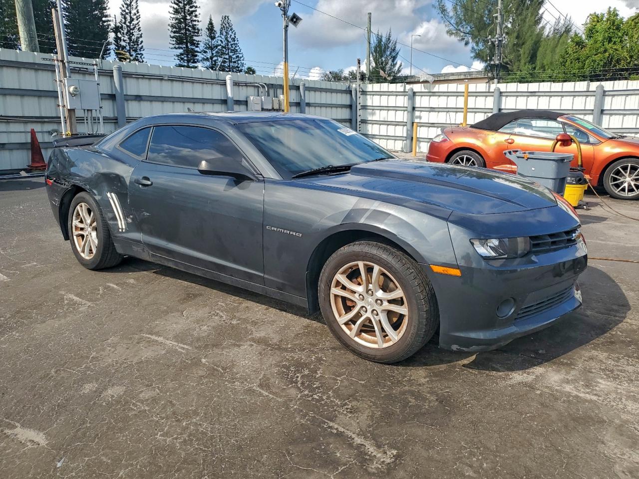 2015 CHEVROLET CAMARO LS photo 4