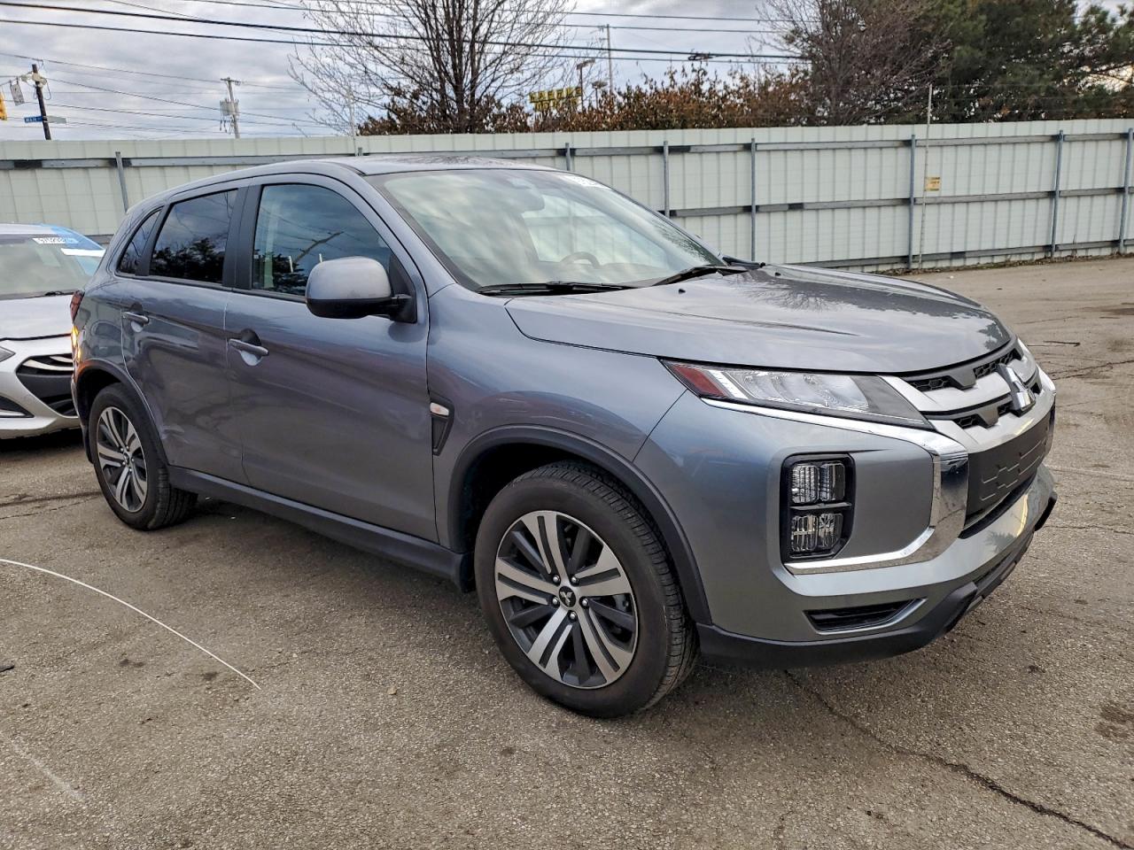 2025 MITSUBISHI OUTLANDER SPORT S photo 10