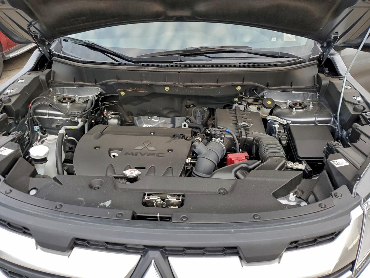 2025 MITSUBISHI OUTLANDER SPORT S photo 34