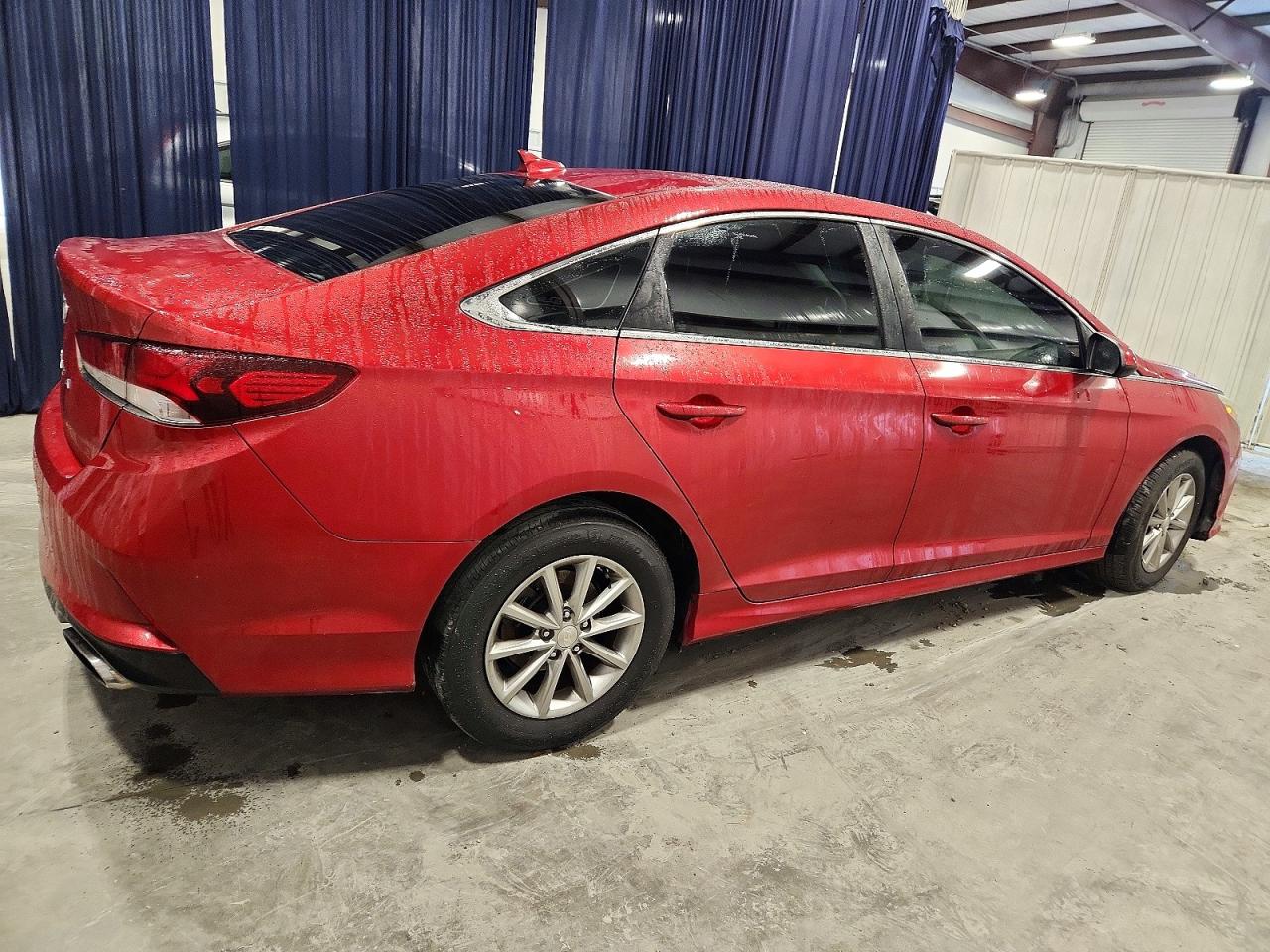 2018 HYUNDAI SONATA SE photo 3