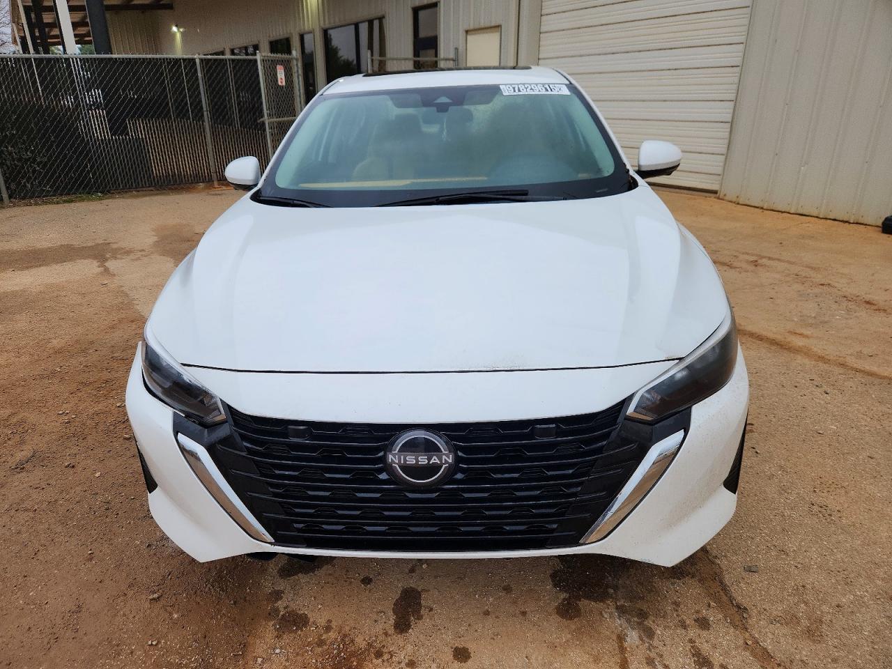 2024 NISSAN SENTRA SV photo 5