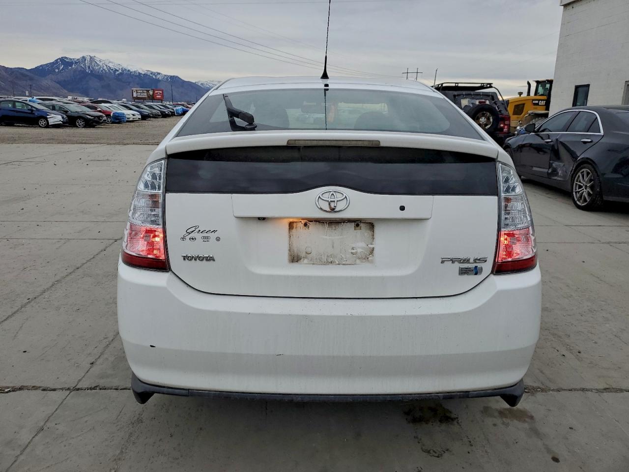 2009 TOYOTA PRIUS photo 6