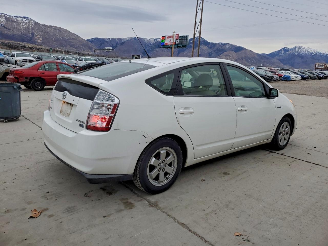 2009 TOYOTA PRIUS photo 3