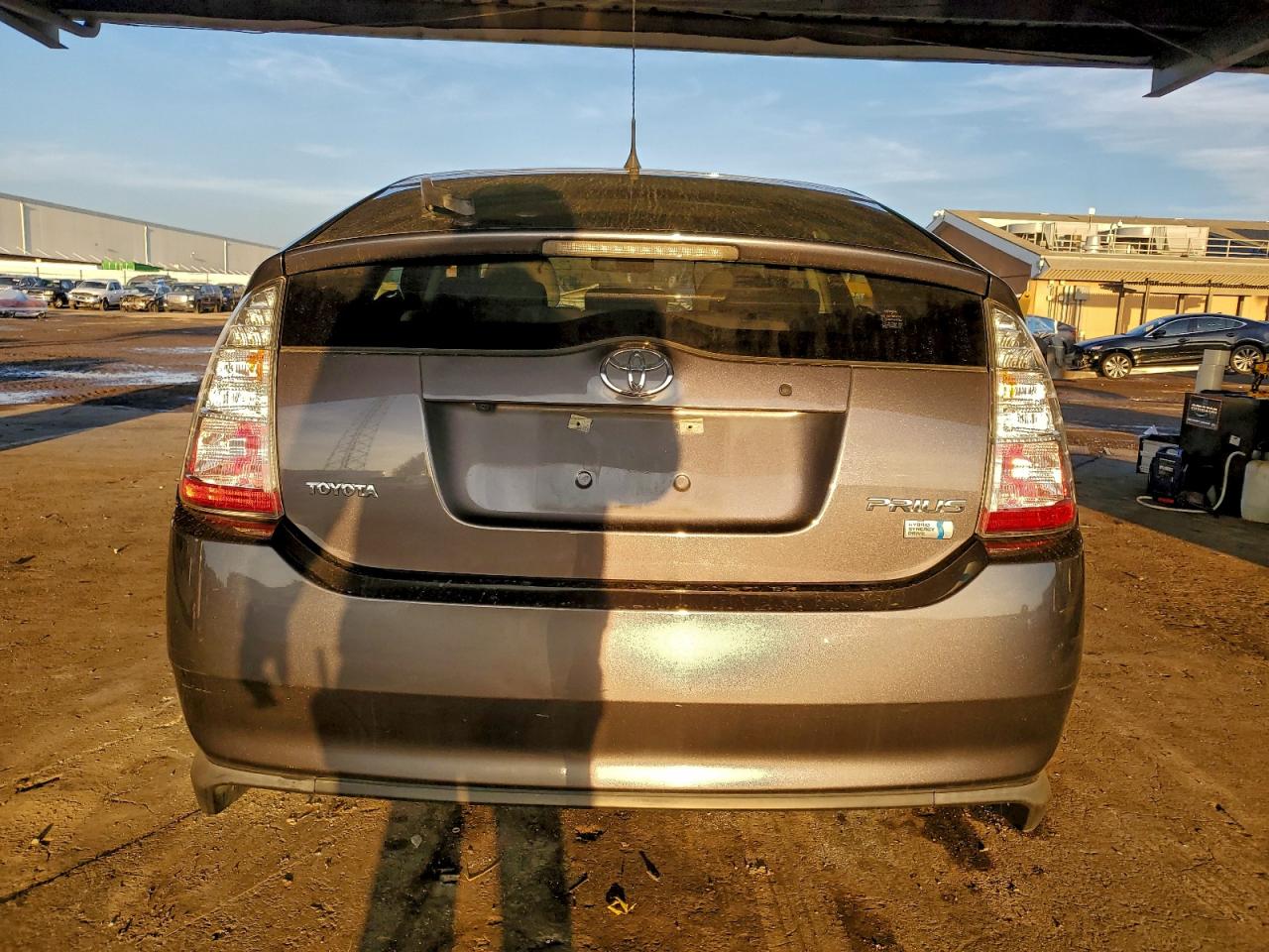 2009 TOYOTA PRIUS photo 6