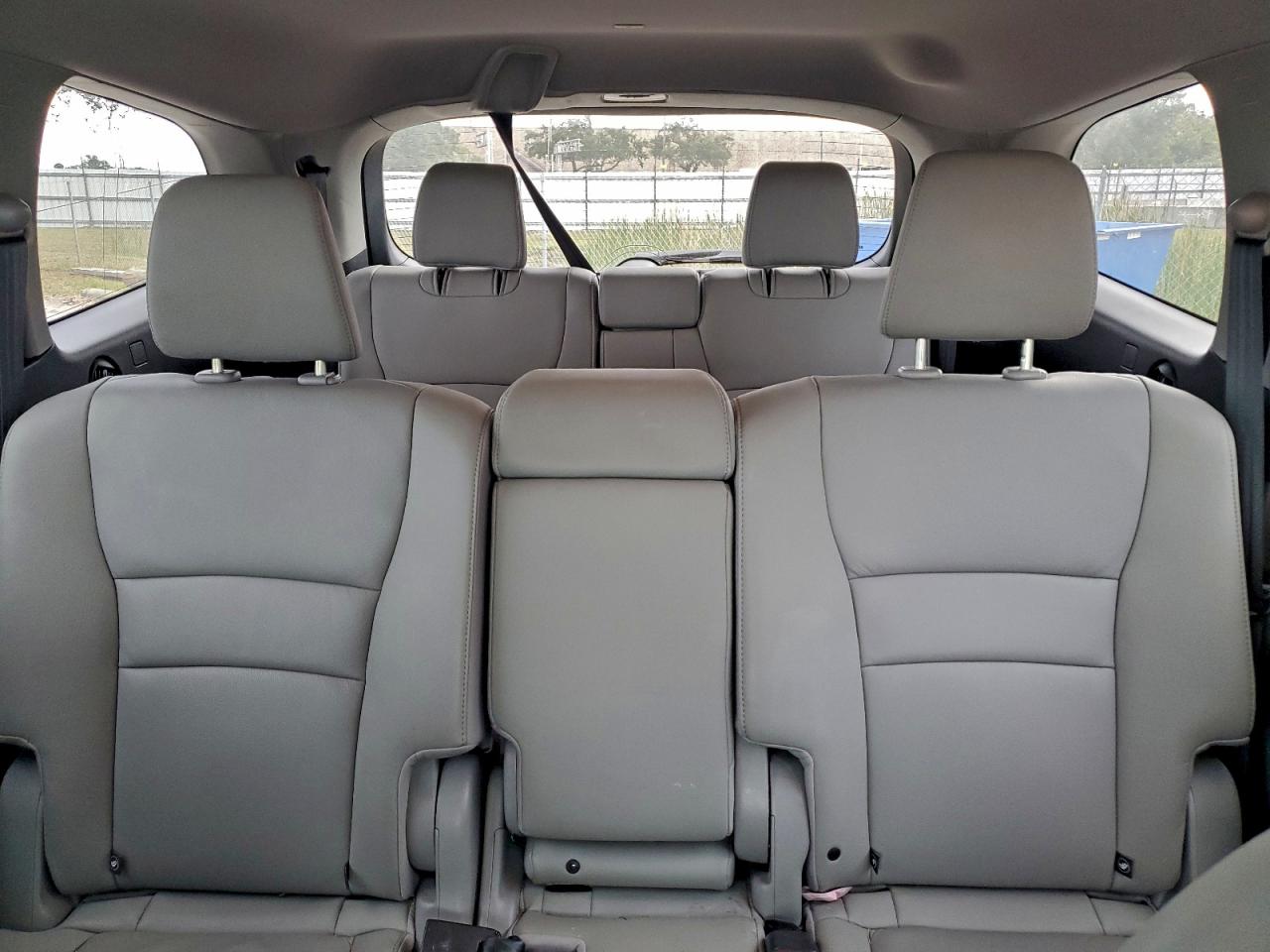 2016 HONDA PILOT EXL photo 10