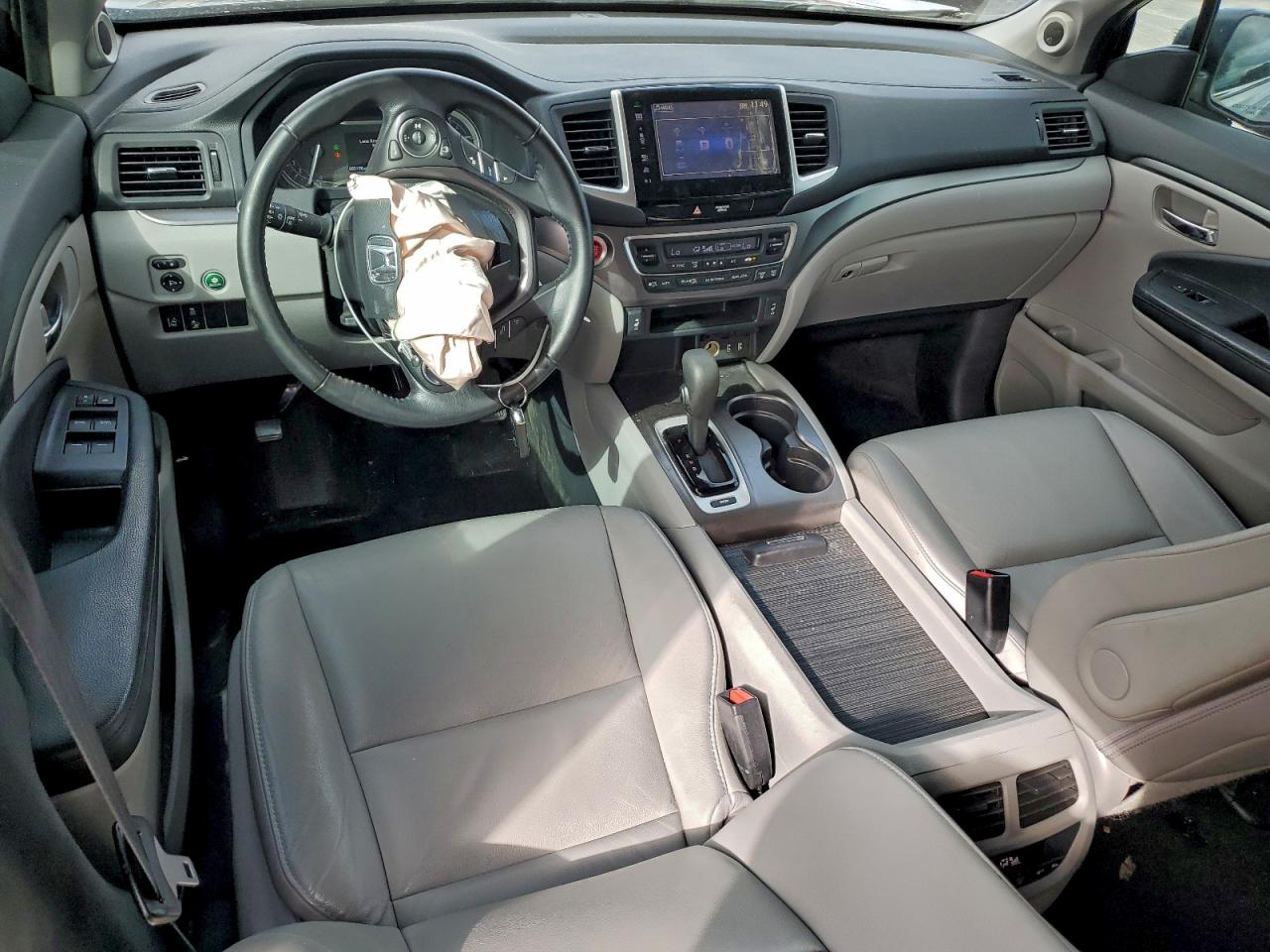 2016 HONDA PILOT EXL photo 8
