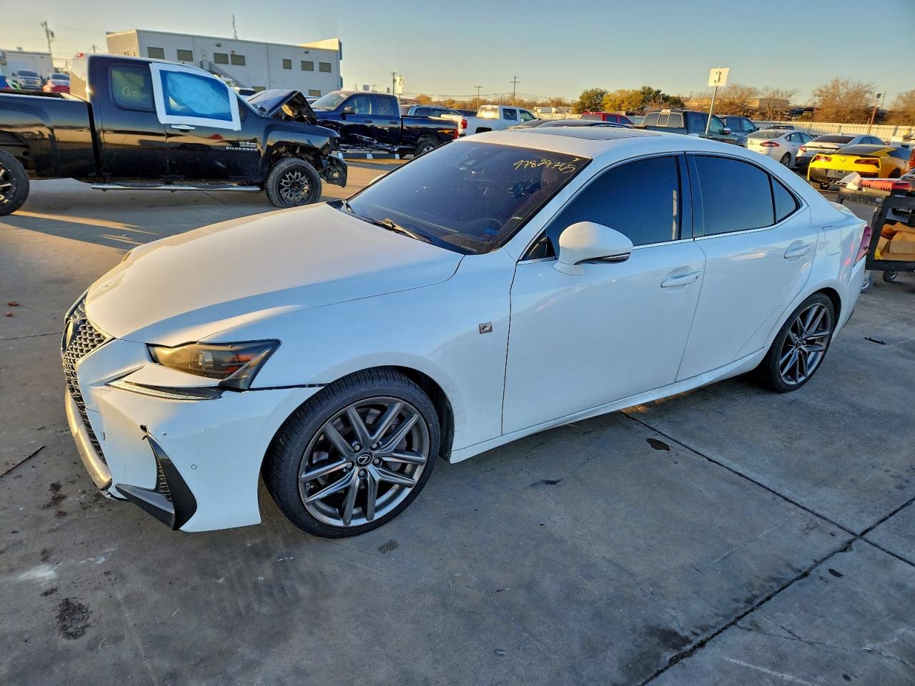 2018 LEXUS IS