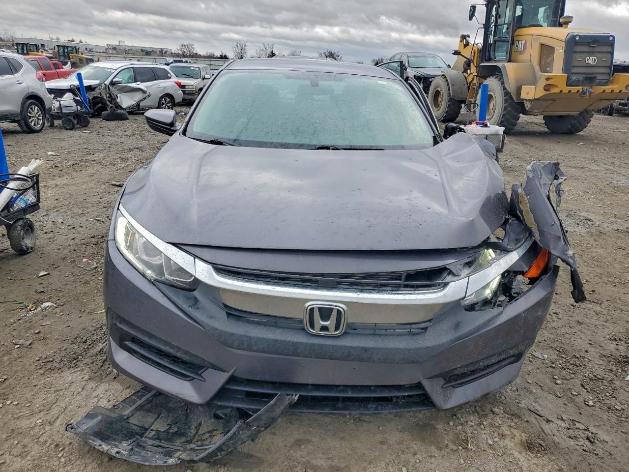 2017 HONDA CIVIC LX photo 5